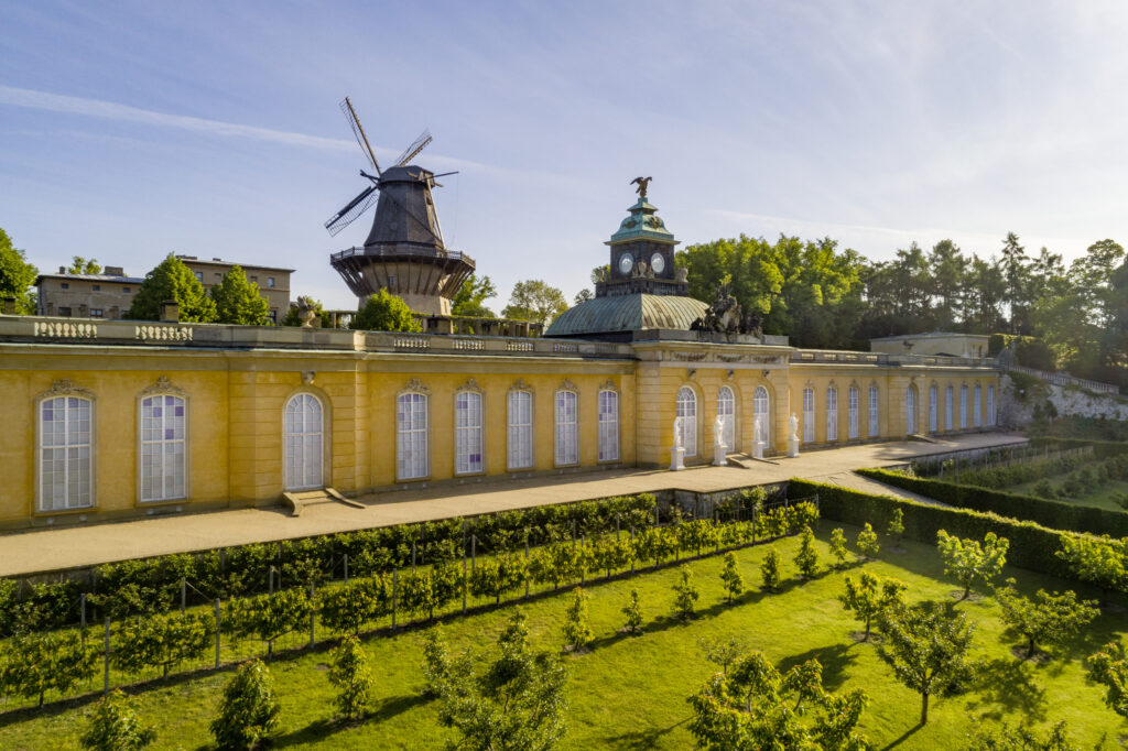 Historische Mühle von Sanssouci Holland in Potsdam
